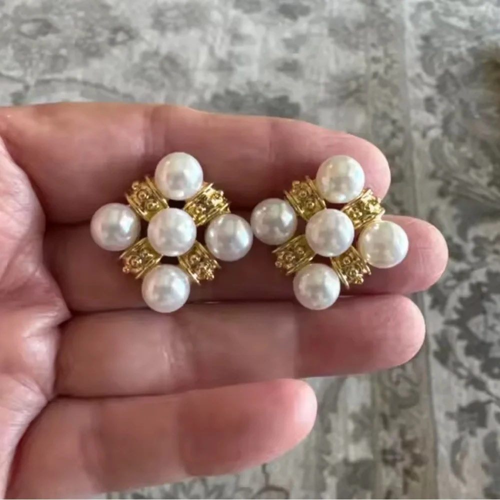 Vintage Elegant Pearl Gold Cluster Earrings